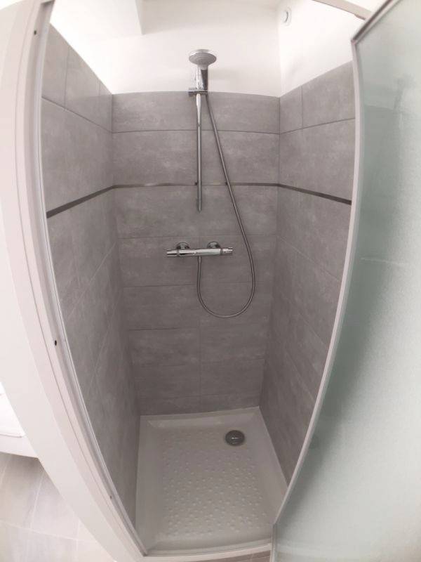 Douche entièrement crée par nos artisans